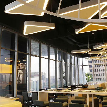 Yello Hotel Harmoni-3
