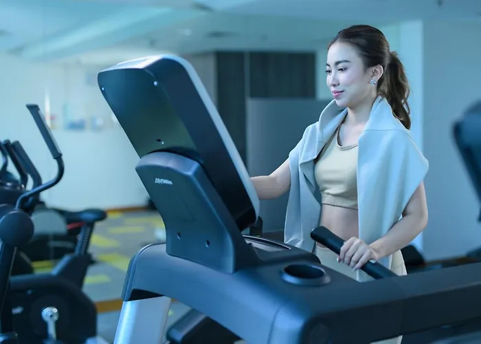 Holiday Inn Express Jakarta Matraman By Ihg